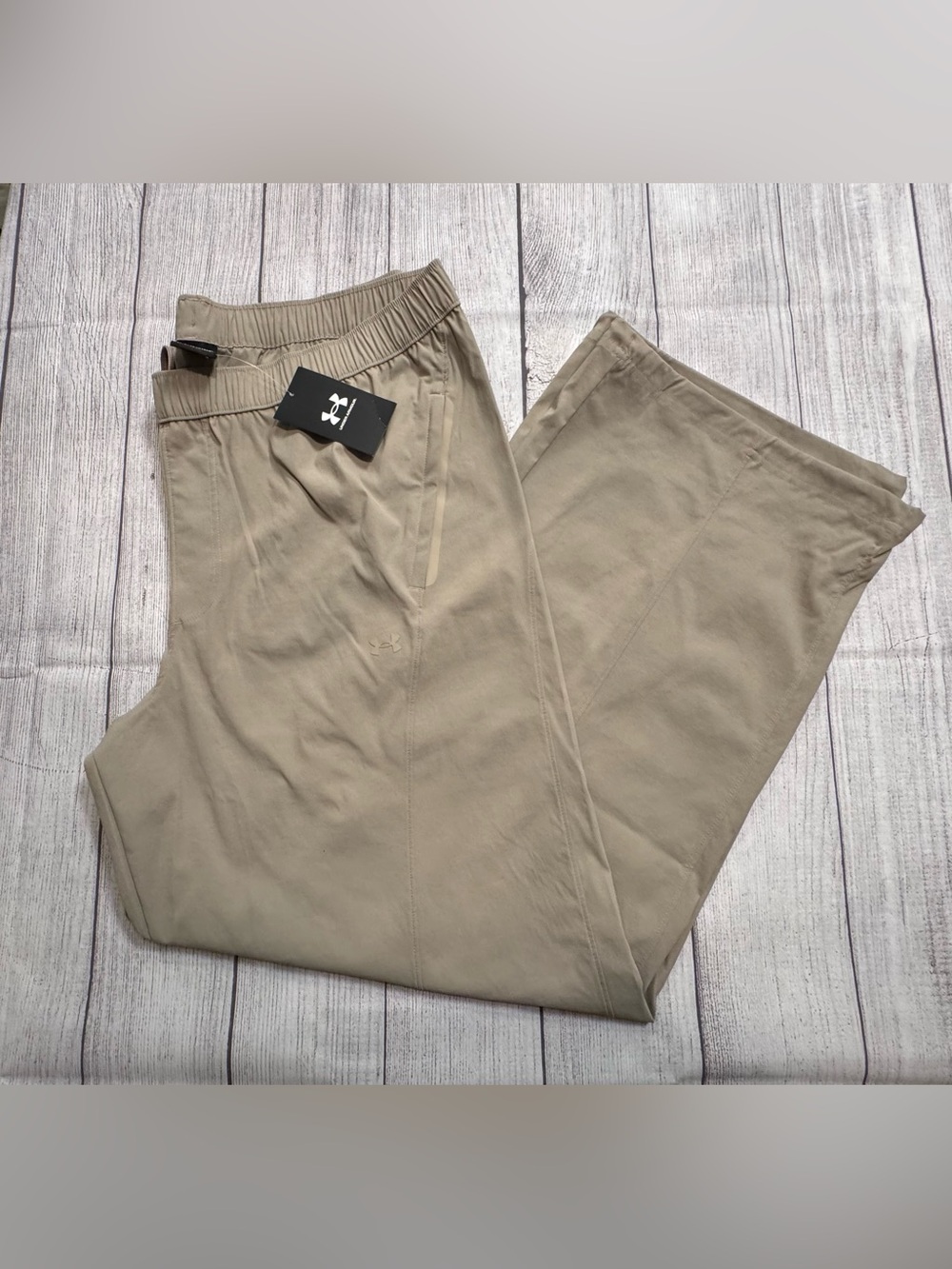 Under Armour Men’s Khaki Stretch Chino Pants